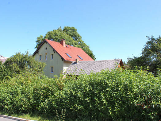 Mehrfamilienhaus zum Kauf 210.000 € 6 Zimmer 190 m² 1.450 m² Grundstück frei ab sofort Obercarsdorf Dippoldiswalde 01744