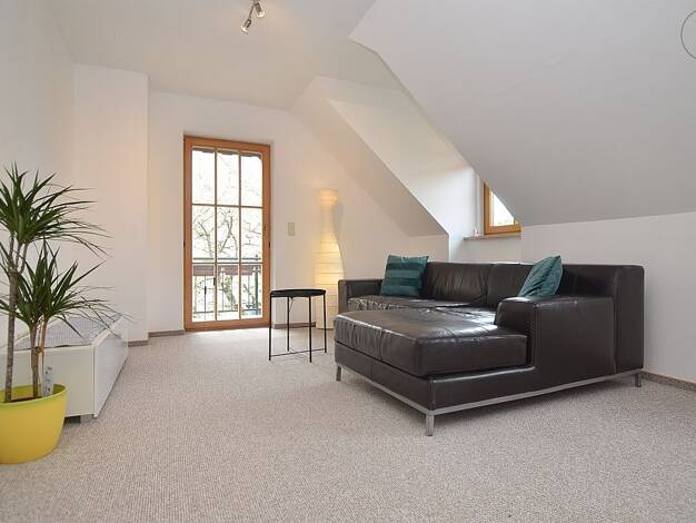 Wohnung zur Miete auf Zeit 1.195 € 3,5 Zimmer 75 m² frei ab sofort Langenzenn Langenzenn 90579