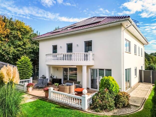 Einfamilienhaus zum Kauf 799.000 € 10,5 Zimmer 367,4 m² 974 m² Grundstück Oetinghausen Hiddenhausen 32120