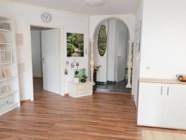 Wohnung zum Kauf 280.000 € 9 Zimmer 190 m² Rathenaustraße 18 Miesenbach Ramstein-Miesenbach 66877