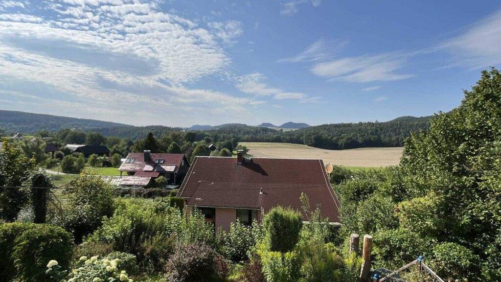 Einfamilienhaus zum Kauf 335.000 € 6 Zimmer 145 m² 1.200 m² Grundstück Kleingießhübel 01814