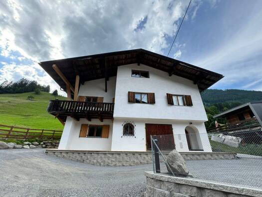 Haus zur Miete 4.880 € 6 Zimmer 150 m² 700 m² Grundstück frei ab 01.05.2026 Sellrain 6181