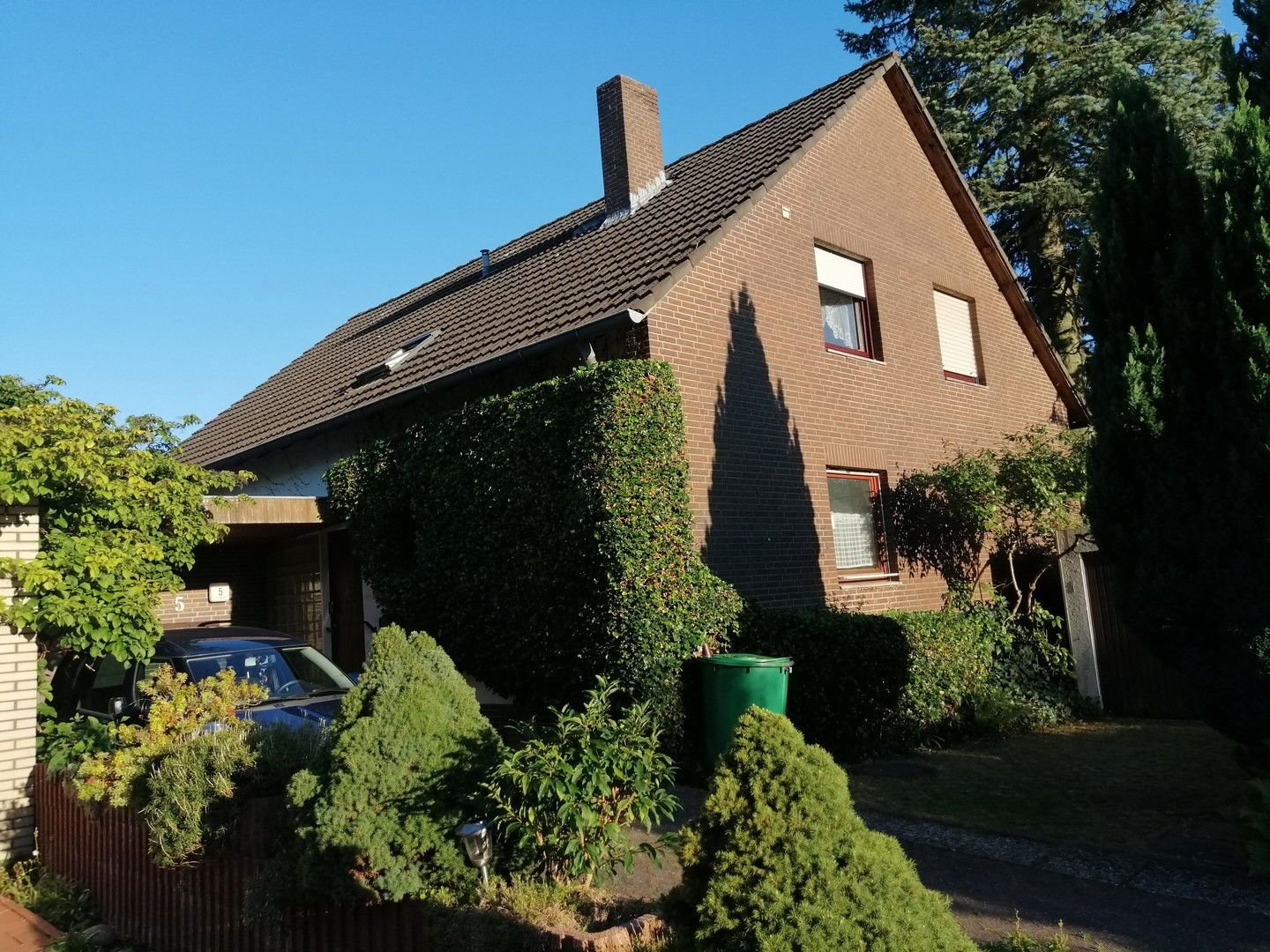 Mehrfamilienhaus zum Kauf provisionsfrei 280.000 € 7 Zimmer 179 m²<br/>Wohnfläche 769 m²<br/>Grundstück Edemissen Edemissen (LK Peine) 31234