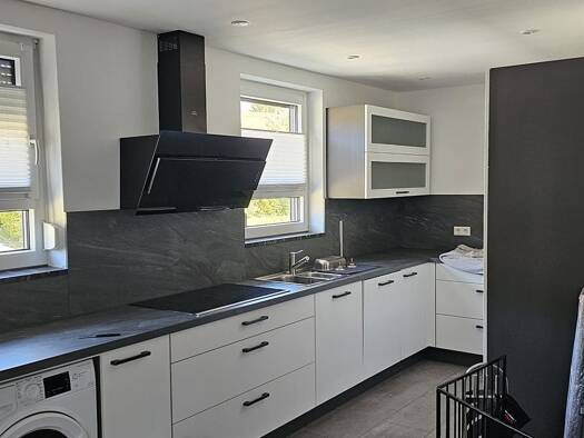 Terrassenwohnung zur Miete 1.100 € 3,5 Zimmer 127 m² 1. Geschoss frei ab 01.05.2026 Stetten Haigerloch 72401