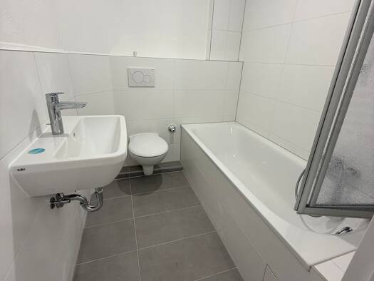 Wohnung zur Miete 470 € 1,5 Zimmer 40 m² 2. Geschoss frei ab sofort Riehlstraße 3 Gärten b Wöhrd Nürnberg 90489