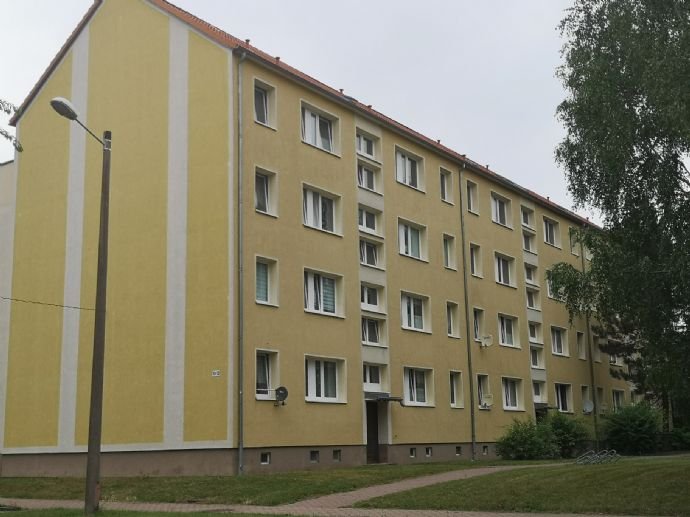 Wohnung zum Kauf provisionsfrei 49.300 € 3 Zimmer 60 m²<br/>Wohnfläche 3.<br/>Geschoss Straße der Chemiearbeiter 11 Weißandt-Gölzau Südliches Anhalt 06369