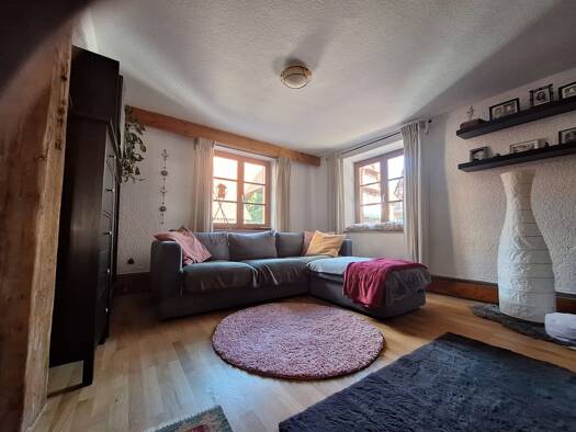 Mehrfamilienhaus zum Kauf provisionsfrei 469.000 € 7 Zimmer 188 m² 362 m² Grundstück Obere Gasse 8 Oberderdingen 75038