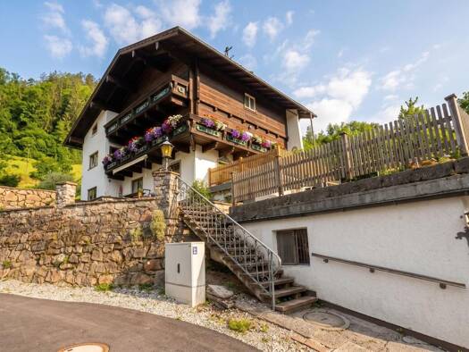 Mehrfamilienhaus zum Kauf 775.000 € 10 Zimmer 280 m² 815 m² Grundstück Hallein 5422