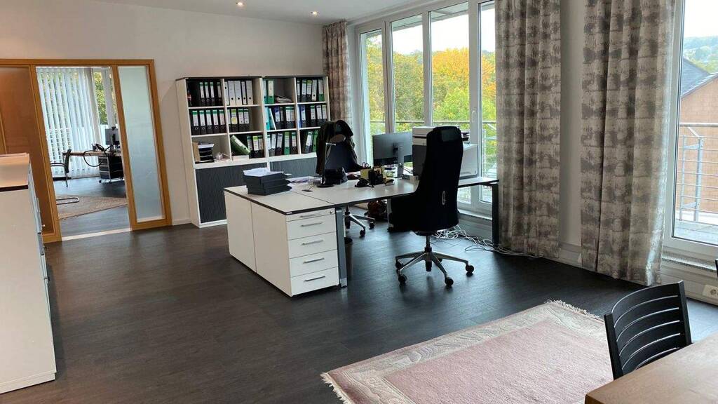 Bürofläche zur Miete 1.734 € 5 Zimmer 204 m² Bürofläche Haspe Hagen 58135
