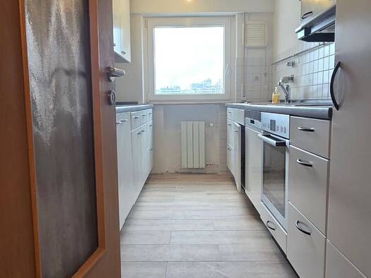 Wohnung zur Miete 1.100 € 3 Zimmer 86,5 m² Geschoss 4/6 frei ab sofort Fellbach 70734