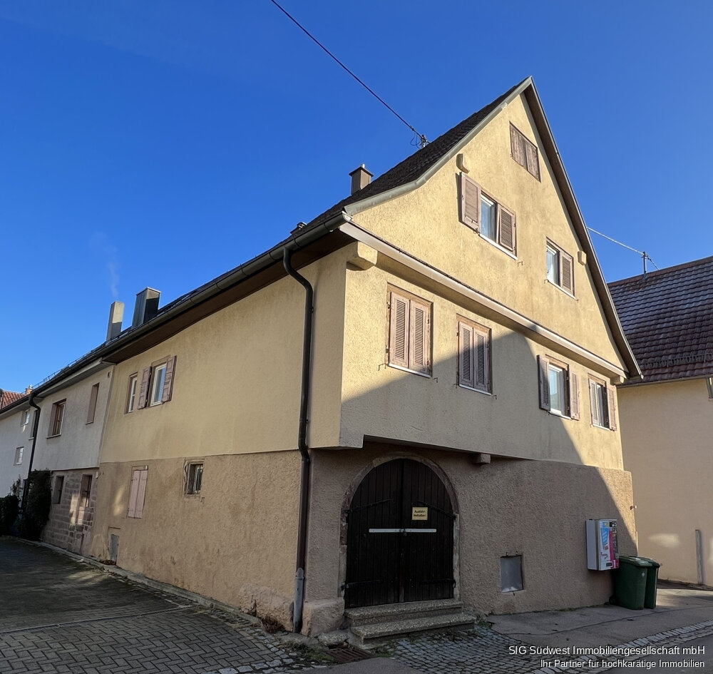 Einfamilienhaus zum Kauf 449.000 € 5 Zimmer 198 m²<br/>Wohnfläche 100 m²<br/>Grundstück Münchingen Korntal-Münchingen 70825