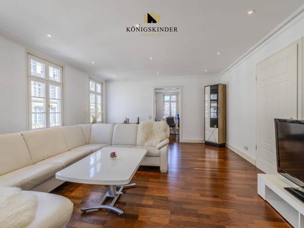Wohnung zur Miete 2.340 € 5 Zimmer 130 m² Mitte Stuttgart 70182