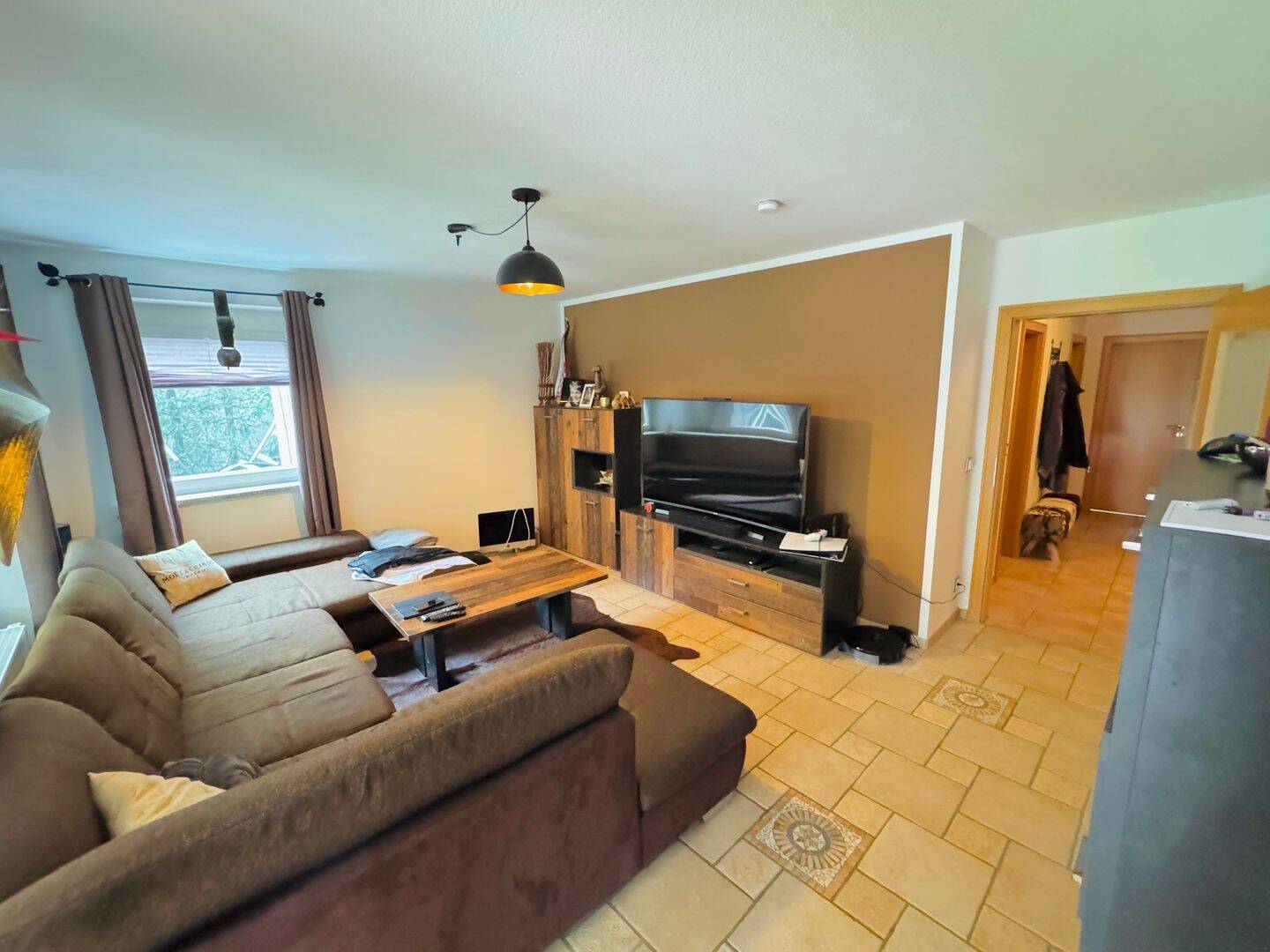 Property thumbnail 3