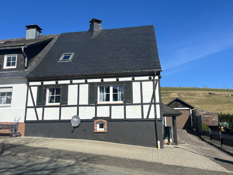 Reihenendhaus zum Kauf 143.000 € 4 Zimmer 95 m² 289 m² Grundstück Heinrichsdorf Olsberg-Heinrichsdorf 59939