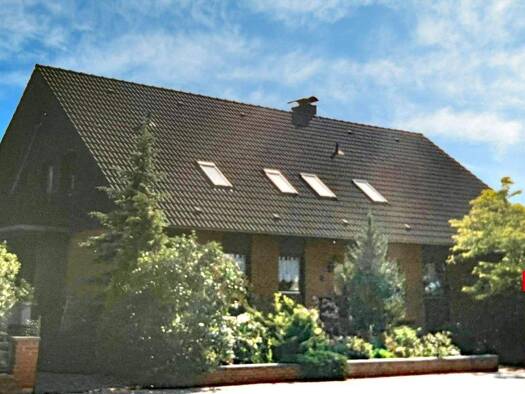 Mehrfamilienhaus zum Kauf 279.000 € 7 Zimmer 234 m² 1.081 m² Grundstück Lutter Lutter am Barenberge 38729