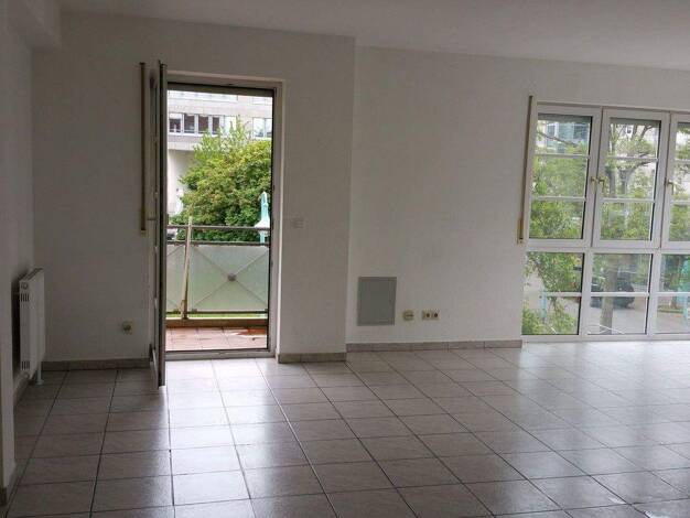 Wohnung zur Miete 950 € 3 Zimmer 83 m² 1. Geschoss Ferdinand Stuttmann Str. 6 Rüsselsheim 65458