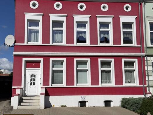 Reihenendhaus zum Kauf 250.000 € 9 Zimmer 260 m² 727 m² Grundstück Parchim Parchim 19370