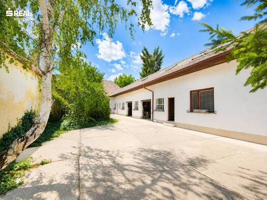 Bauernhaus zum Kauf 275.000 € 5 Zimmer 125 m² Retz 2070