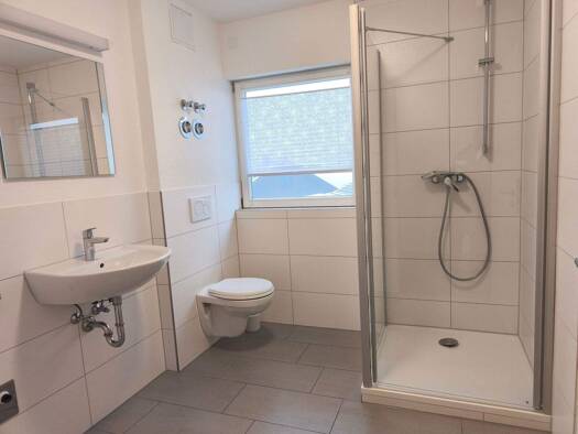 Wohnung zur Miete 700 € 3,5 Zimmer 80 m² frei ab sofort Calwer Straße Sommenhardt Bad Teinach-Zavelstein 75385