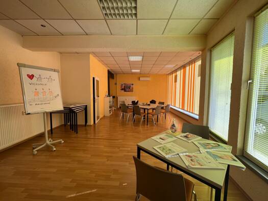 Büro zur Miete 850 € 3 Zimmer 116 m² Bürofläche Mosbach 74821