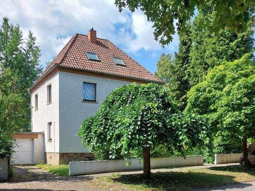 Einfamilienhaus zum Kauf 375.000 € 5 Zimmer 160 m² 386 m² Grundstück Annastraße St. Ingbert Sankt Ingbert 66386