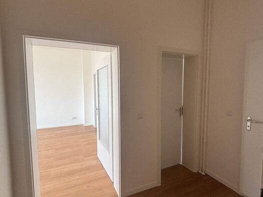 Wohnung zur Miete nur mit Wohnberechtigungsschein 457 € 1,5 Zimmer 49,1 m² 3. Geschoss frei ab 01.05.2026 Braunstr. 24 Calenberger Neustadt Hannover 30169