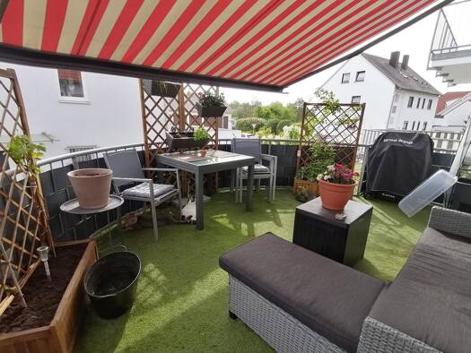 Wohnung zur Miete 1.340 € 4 Zimmer 101 m² Geschoss 1/3 frei ab 01.01.2026 Veitsbronn 90587