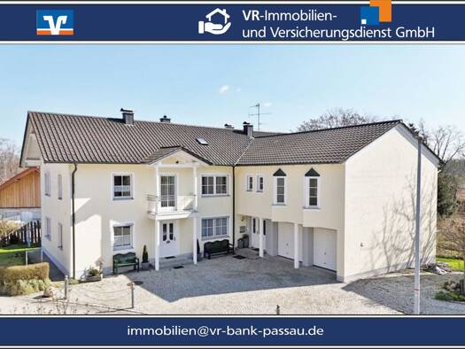 Mehrfamilienhaus zum Kauf 590.000 € 11 Zimmer 299,3 m² 750 m² Grundstück Würding Bad Füssing 94072