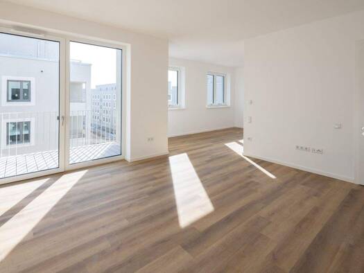 Wohnung zur Miete 1.237 € 4 Zimmer 82,9 m² 2. Geschoss frei ab 16.12.2025 Ingeborg-Feustel-Straße 7 Hellersdorf Berlin 12629