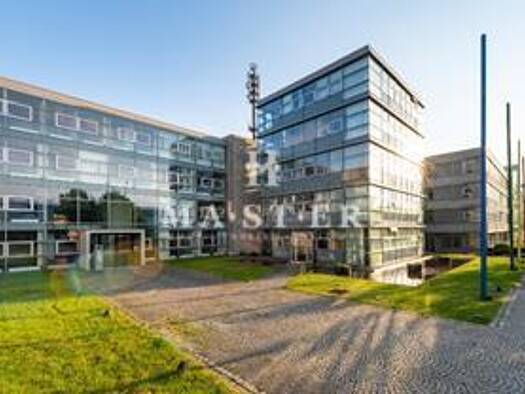 Bürofläche zur Miete 10 € 709,4 m² Bürofläche teilbar ab 709,4 m² Tiefenbroich Ratingen 40880