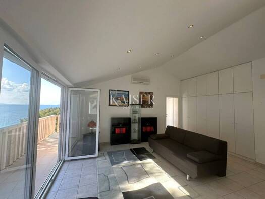 Wohnung zum Kauf 595.000 € 4 Zimmer 85 m² Geschoss 2/2 Baška Voda Baška Voda 21320