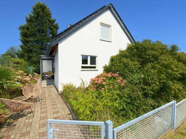 Wohnung zur Miete 1.442 € 4 Zimmer 113 m² EG frei ab 01.09.2026 Burg Solingen 42659