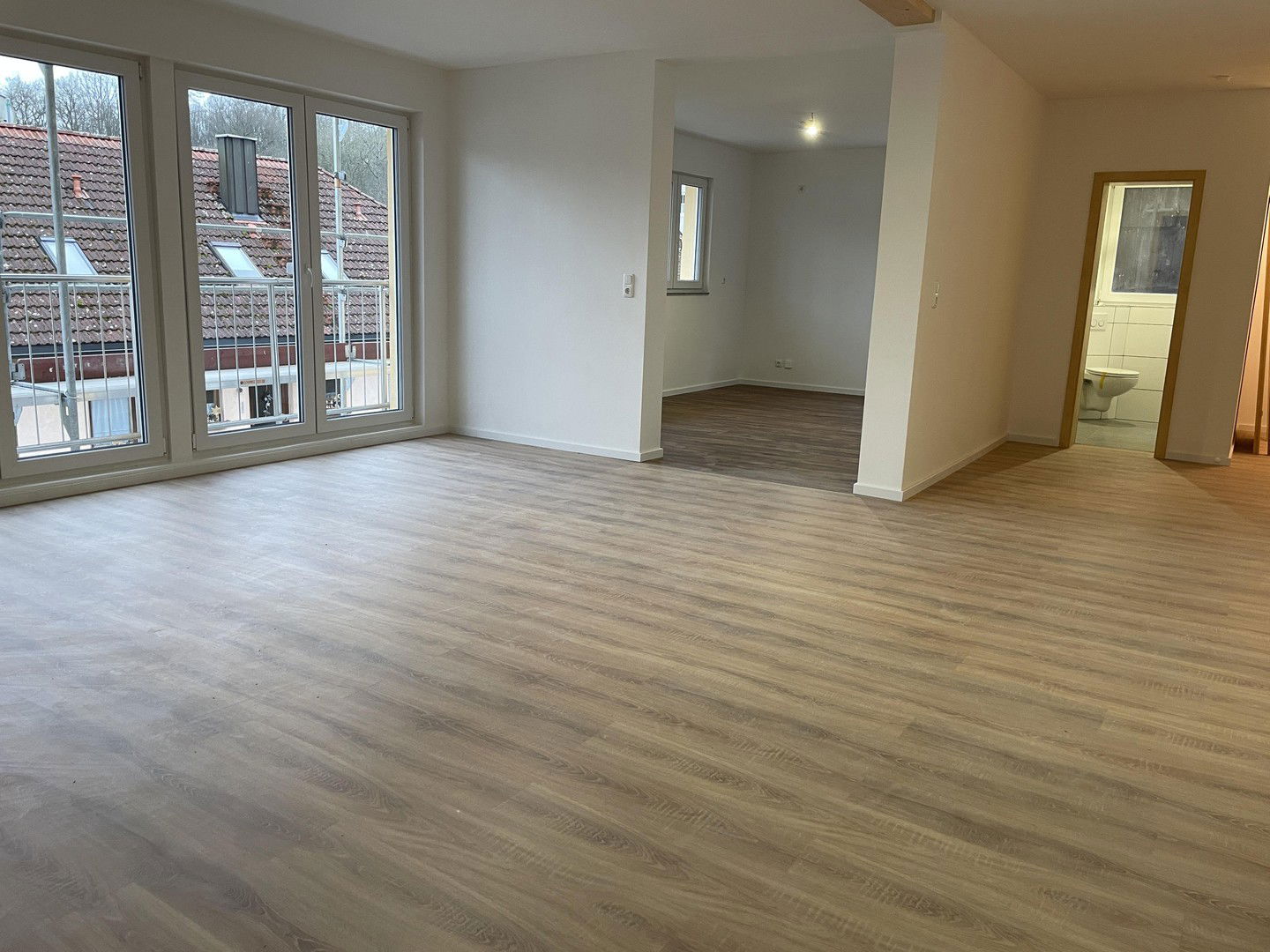 Wohnung zur Miete 1.050 € 3 Zimmer 105 m²<br/>Wohnfläche 1.<br/>Geschoss Rügland Rügland 91622