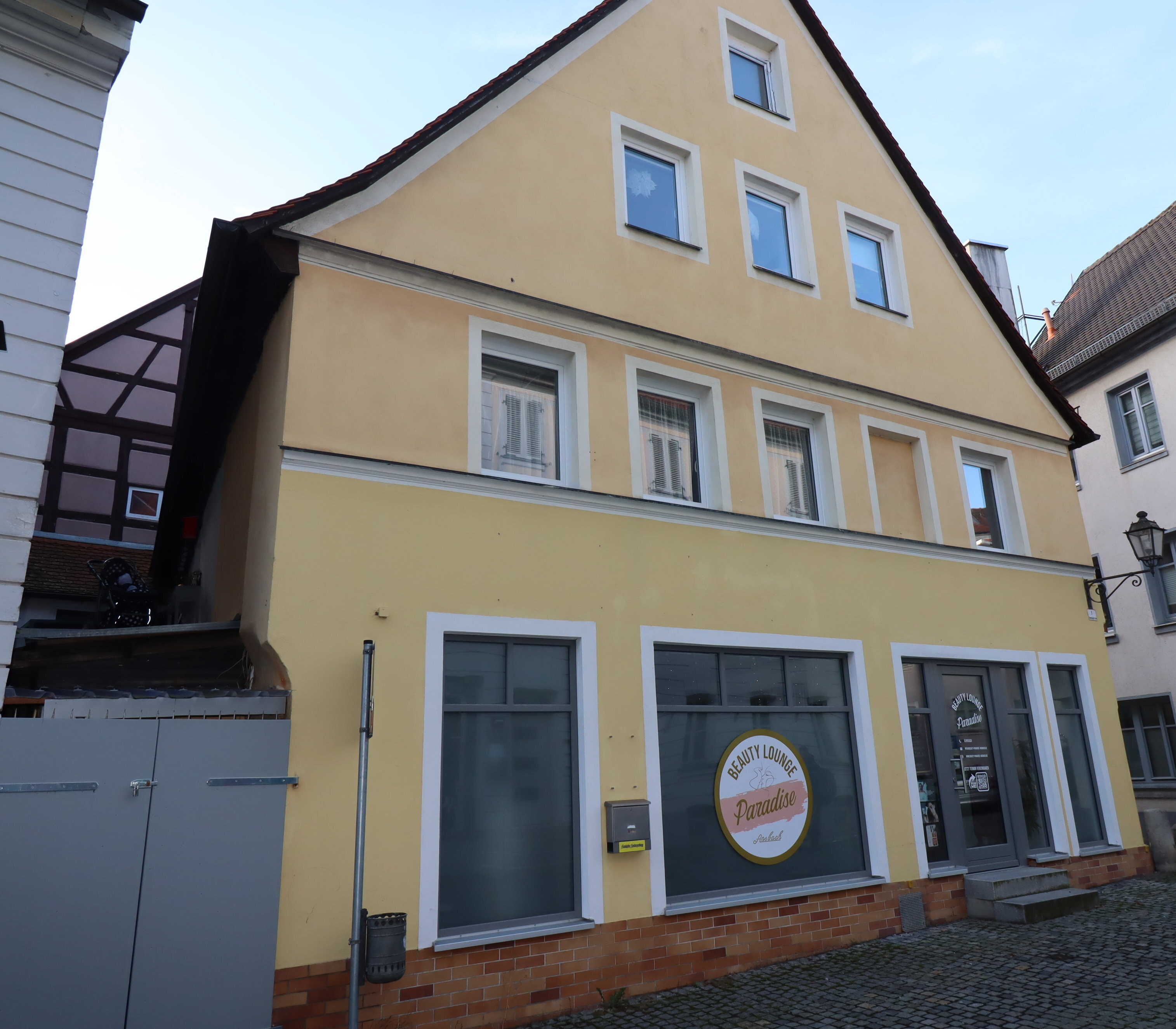 Haus zum Kauf 479.000 € 212,8 m²<br/>Wohnfläche 180 m²<br/>Grundstück Stadt Ansbach 91522