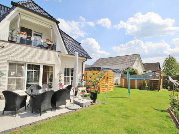 Villa zum Kauf provisionsfrei 654.000 € 12 Zimmer 325 m² 643 m² Grundstück Gaberndorf Weimar 99428