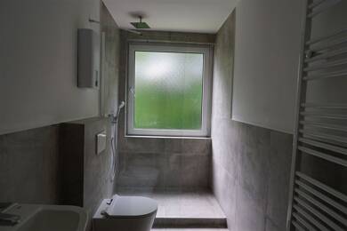 Wohnung zur Miete 1.245 € 4 Zimmer 100,8 m² 3. Geschoss frei ab sofort Werkerhofplatz 7 Stadtkern - Süd / Nonnenbruch Heiligenhaus b Velbert 42579