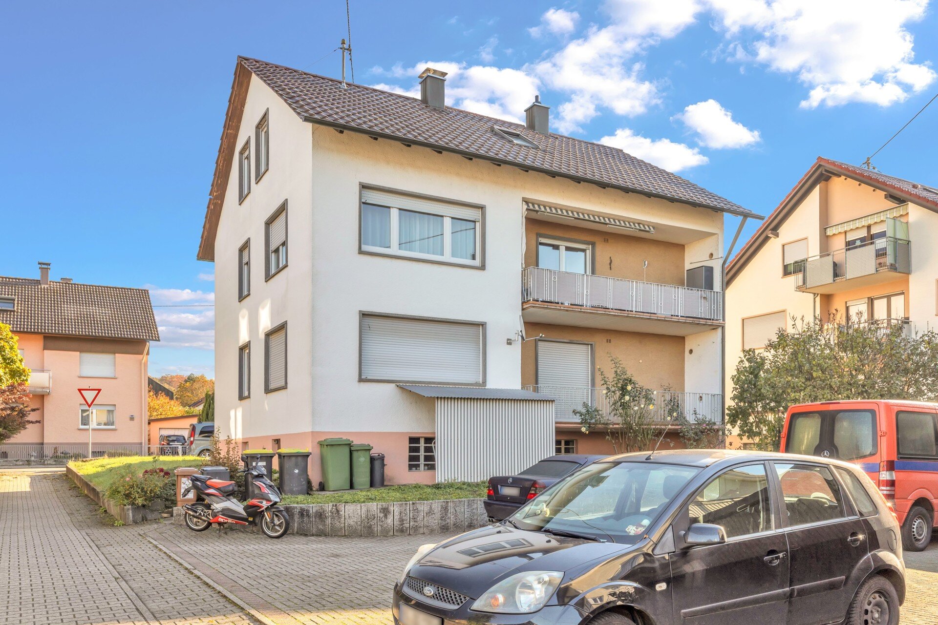 Mehrfamilienhaus zum Kauf 598.000 € 9 Zimmer 239 m²<br/>Wohnfläche 597 m²<br/>Grundstück Rotenfels Gaggenau 76571