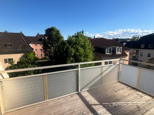 Wohnung zur Miete 810 € 2,5 Zimmer 60 m² Geschoss 2/3 frei ab 01.01.2027 Pettenkoferstraße 1 Ost Rosenheim 83022