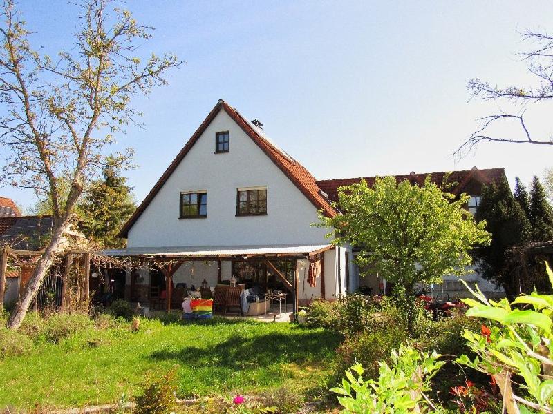 Wohn- und Geschäftshaus zum Kauf 620.000 € 6 Zimmer 161 m²<br/>Fläche 763 m²<br/>Grundstück Schwebheim 97525