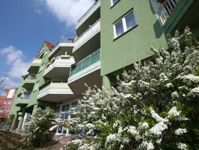 Wohnung zur Miete 440 € 2 Zimmer 71 m² Dachgeschoss, 4. Geschoss frei ab sofort Steinstraße 36 Schönebeck Schönebeck 39218