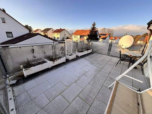 Terrassenwohnung zum Kauf provisionsfrei 269.000 € 3 Zimmer 67 m² 1. Geschoss Dekan-Stark-Straße 13 Neumarkt Neumarkt in der Oberpfalz 92318