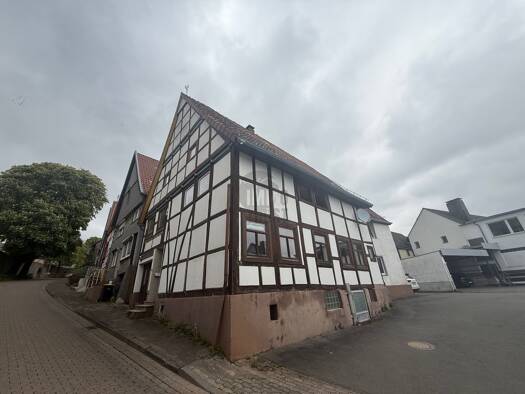 Einfamilienhaus zum Kauf 75.000 € 10 Zimmer 215 m² 348 m² Grundstück Blomberg 32825