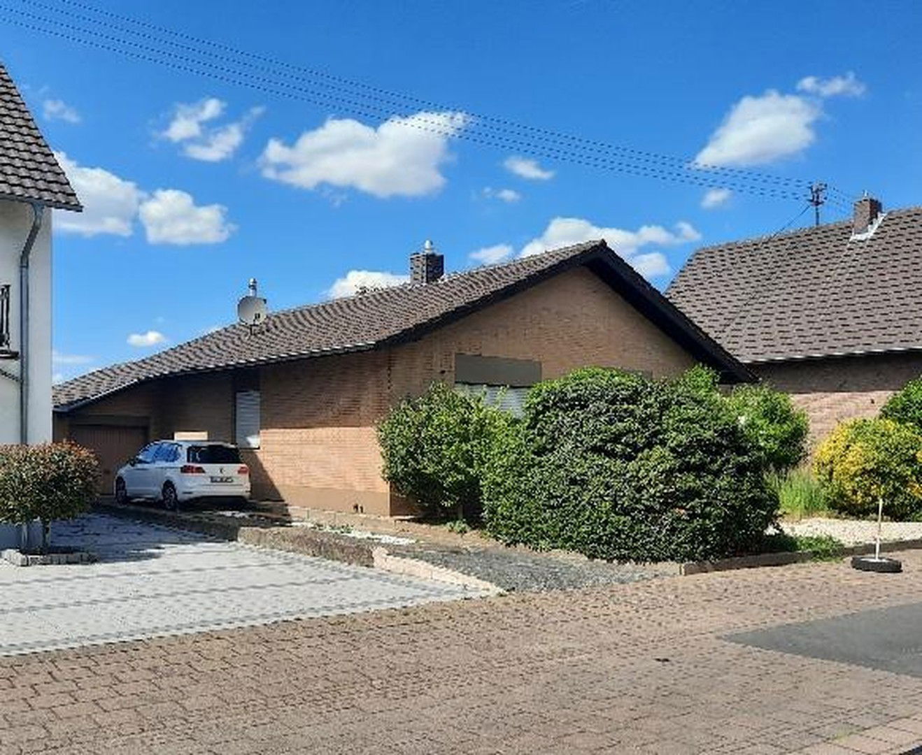 Bungalow zum Kauf provisionsfrei 640.000 € 6 Zimmer 135 m²<br/>Wohnfläche 520 m²<br/>Grundstück Rheidt Niederkassel 53859