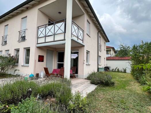 Doppelhaushälfte zur Miete 1.950 € 5 Zimmer 150 m² 360 m² Grundstück frei ab 01.10.2026 Uttenreuth Uttenreuth 91080