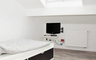 Wohnung zur Miete Wohnen auf Zeit 960 € 1 Zimmer 23 m² frei ab 29.04.2025 Bachwiesenstrasse 0 Südheim Stuttgart Süd (Heslach) 70199