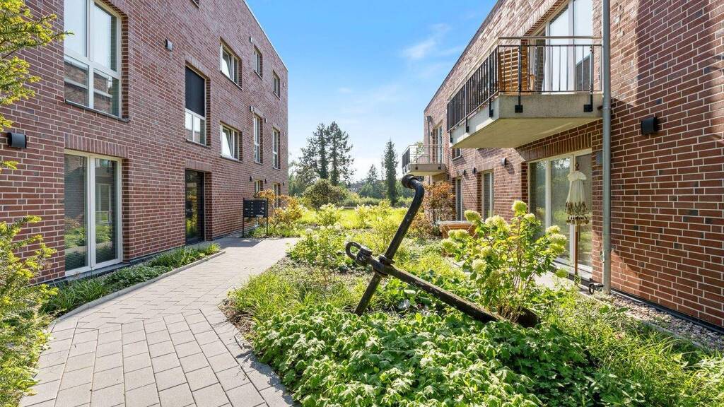 Studio zur Miete 760 € 1 Zimmer 32,1 m² EG frei ab 01.05.2026 Achtern Sand 16 Rissen Hamburg 22559