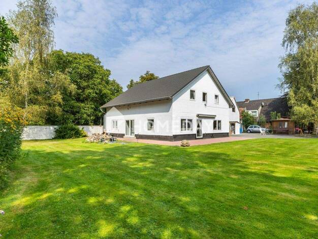 Einfamilienhaus zum Kauf 420.000 € 6 Zimmer 220 m² 3.944 m² Grundstück Rendswühren 24619