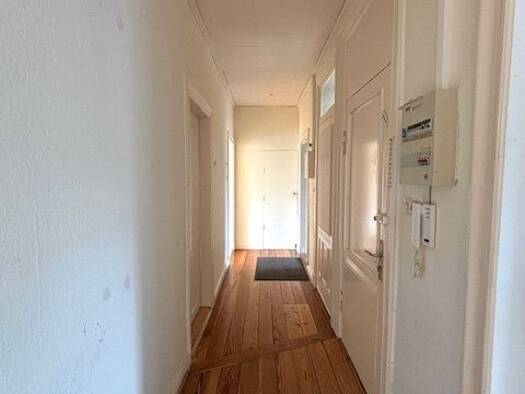 Wohnung zur Miete 970 € 4 Zimmer 103 m² 3. Geschoss frei ab sofort Richthofenstraße 30 Holtenau Kiel 24159