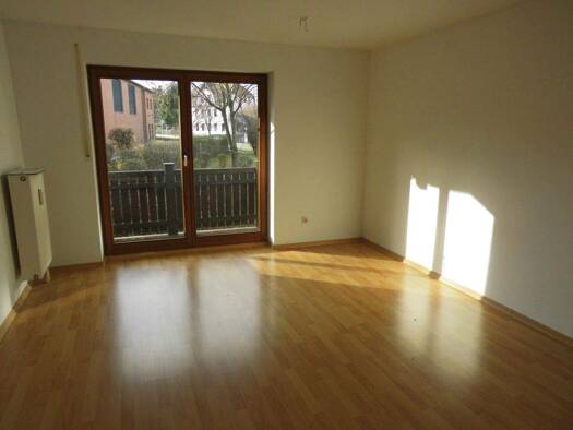 Wohnung zur Miete 250 € 1 Zimmer 1. Geschoss Lengenfeld 08485