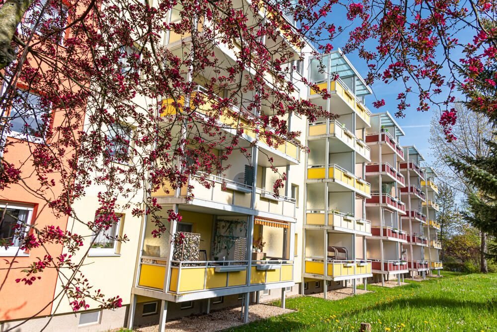 Wohnung zur Miete 331 € 2 Zimmer 59 m²<br/>Wohnfläche 3.<br/>Geschoss Komarowstraße 22 Eckersbach 275 Zwickau 08066